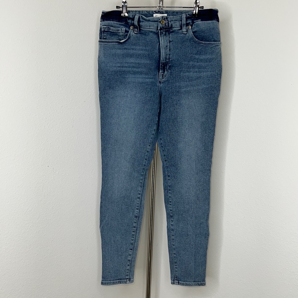 🔹 Good American Jeans